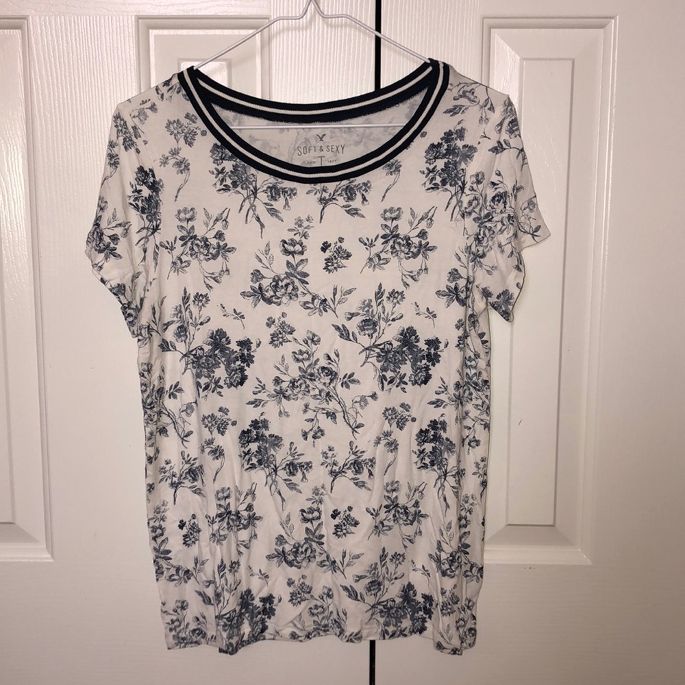 Short sleeve Crew Neck